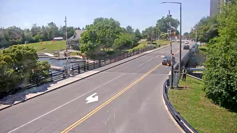 Traffic camera image at 2025-06-30 16:06:17