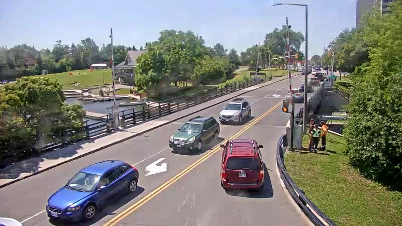 Traffic camera image at 2025-06-30 16:21:12