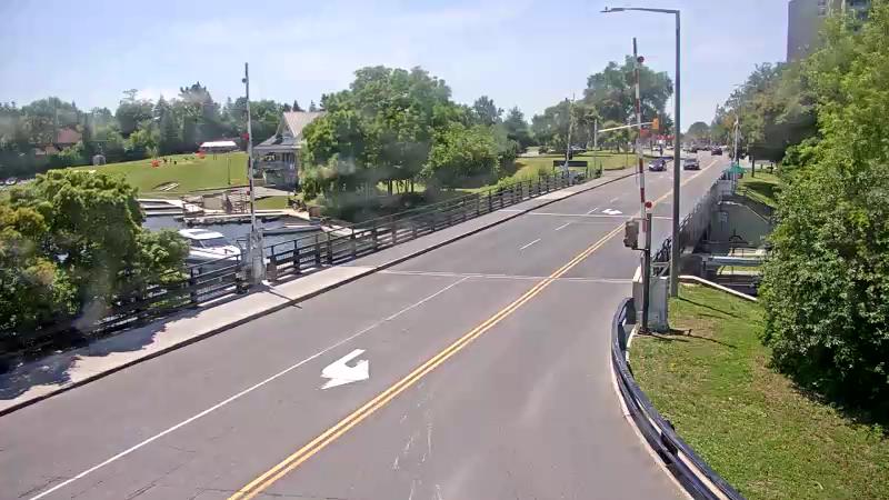 Traffic camera image at 2025-06-30 16:51:15