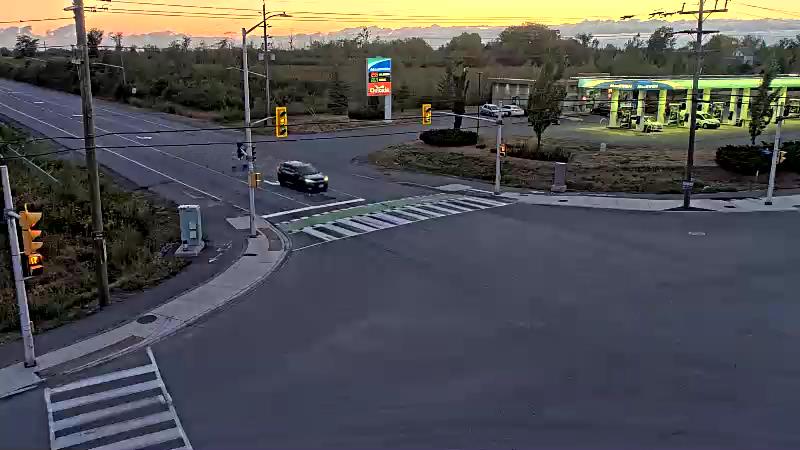 Traffic camera image at 2025-08-25 00:01:15