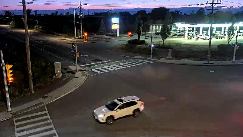 Traffic camera image at 2025-08-25 00:31:19