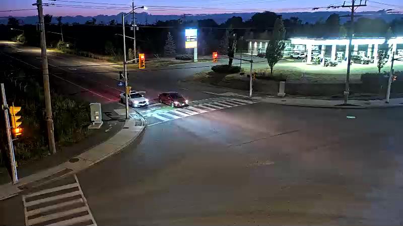 Traffic camera image at 2025-08-25 00:36:14