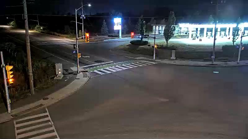 Traffic camera image at 2025-08-25 03:01:11
