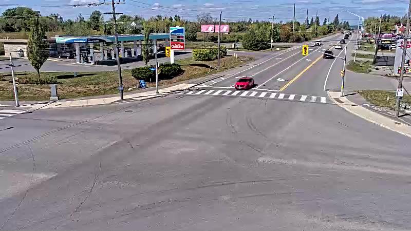 Traffic camera image at 2025-09-14 17:21:18