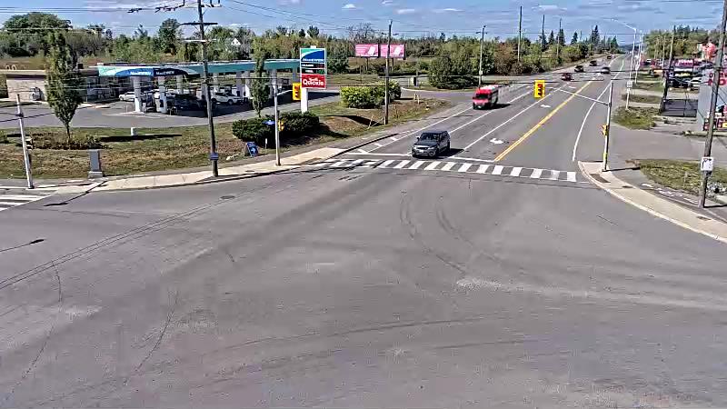 Traffic camera image at 2025-09-14 18:11:23