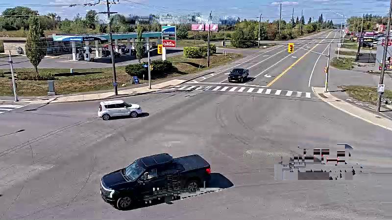 Traffic camera image at 2025-09-14 18:16:23