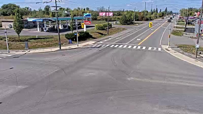 Traffic camera image at 2025-09-14 18:21:17