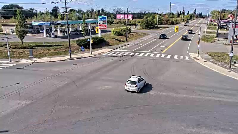 Traffic camera image at 2025-09-14 18:46:22