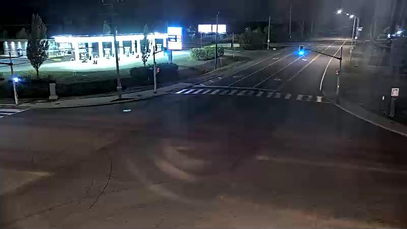 Traffic camera image at 2025-09-18 08:01:12