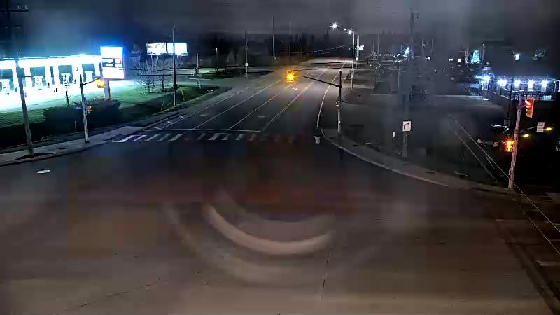 Traffic camera image at 2025-05-09 06:40:56