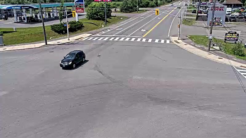 Traffic camera image at 2025-06-30 18:11:19