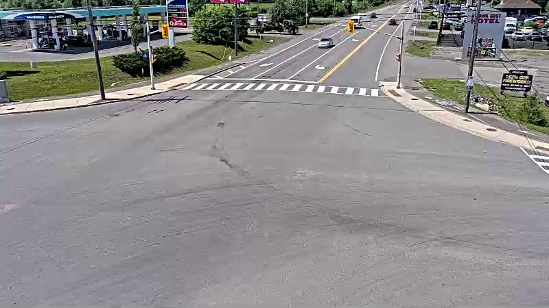 Traffic camera image at 2025-06-30 18:46:30