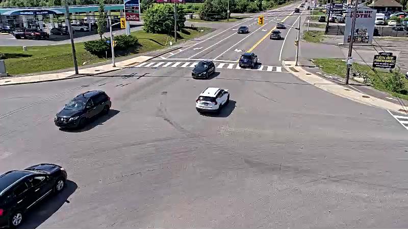 Traffic camera image at 2025-06-30 19:11:40