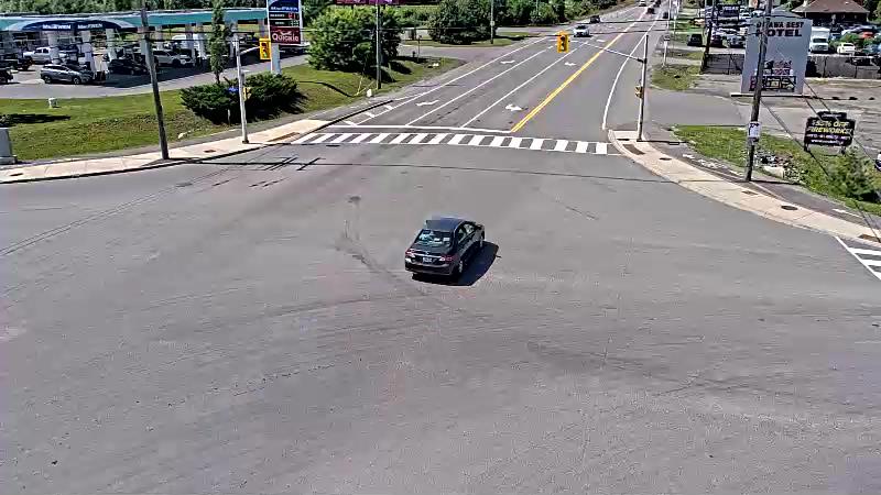 Traffic camera image at 2025-06-30 19:16:28