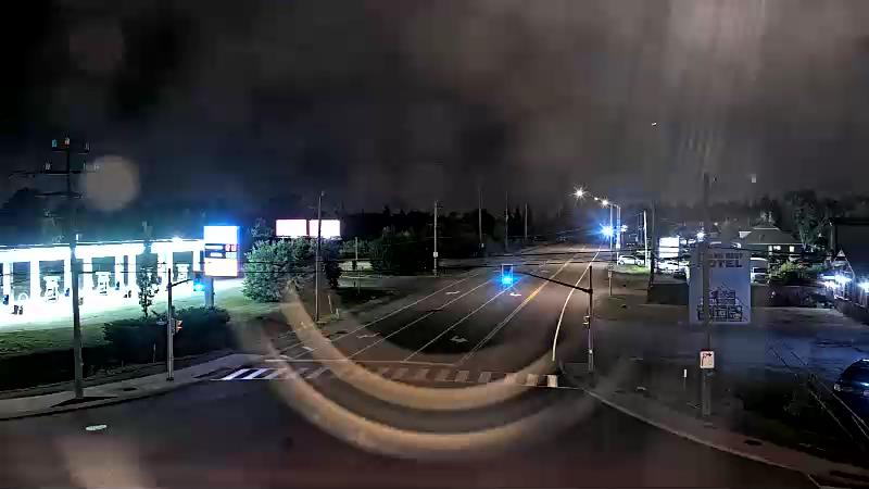 Traffic camera image at 2025-07-07 03:36:24