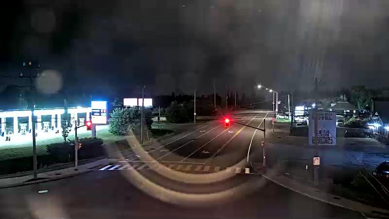 Traffic camera image at 2025-07-07 04:06:36