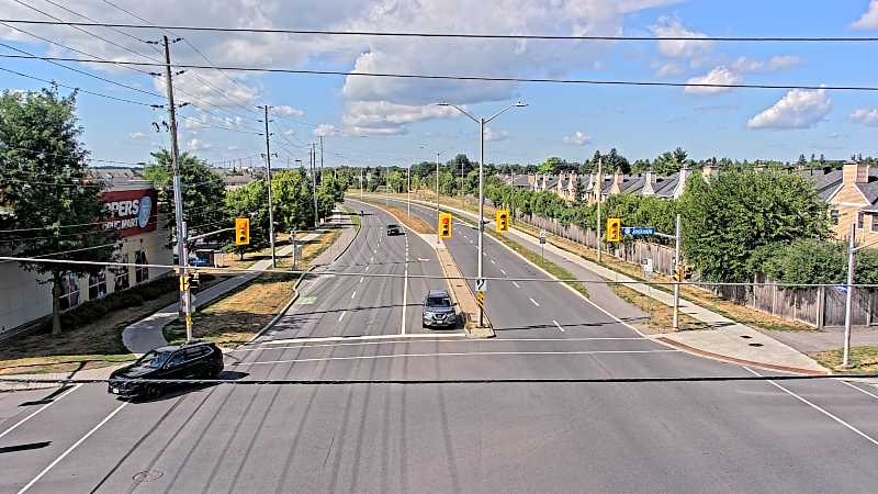 Traffic camera image at 2025-08-24 15:01:29