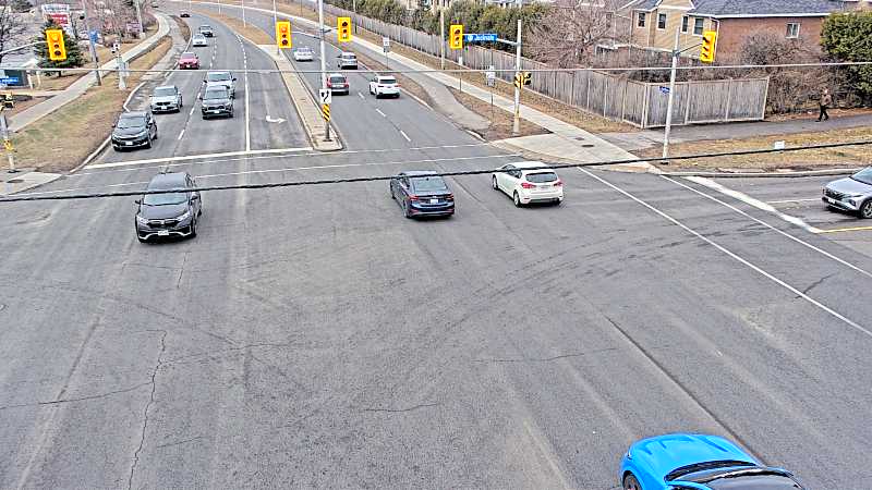 Traffic camera image at 2025-03-25 15:25:56
