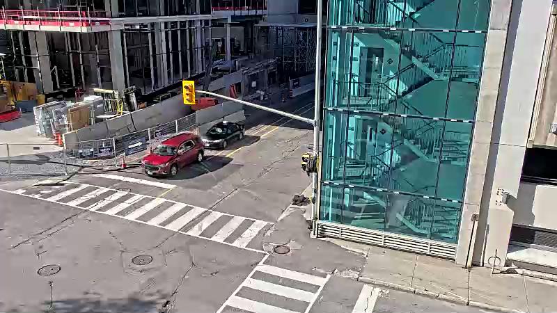 Traffic camera image at 2025-08-31 14:06:24