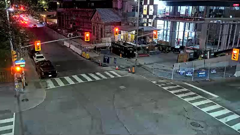 Traffic camera image at 2025-09-07 00:41:22