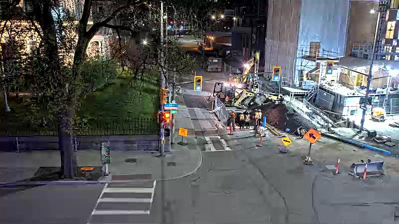 Traffic camera image at 2025-05-09 05:40:56