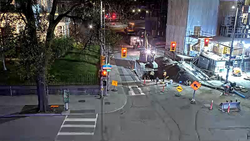 Traffic camera image at 2025-05-09 06:51:07