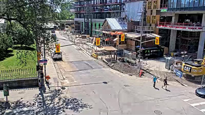 Traffic camera image at 2025-06-30 16:01:23
