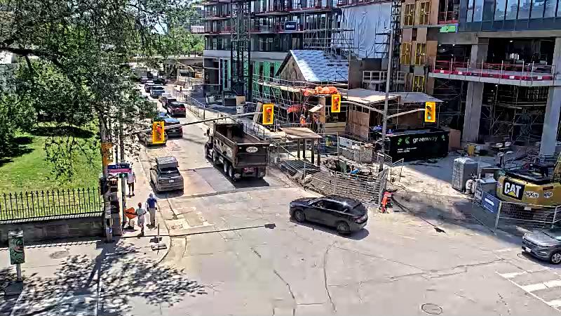 Traffic camera image at 2025-06-30 16:38:20