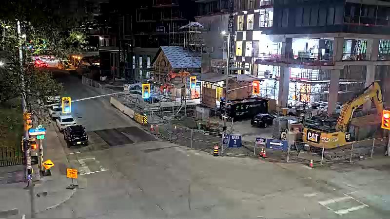 Traffic camera image at 2025-07-04 02:01:24