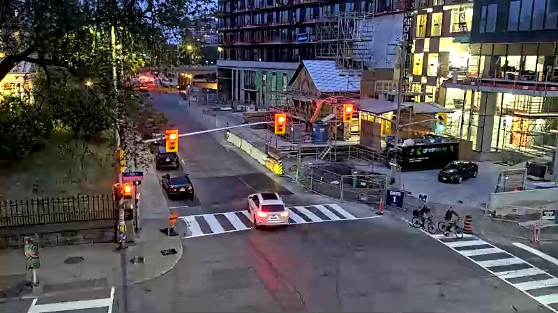 Traffic camera image at 2025-07-31 00:51:11