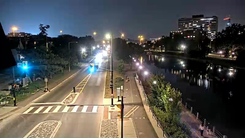 Traffic camera image at 2025-08-04 02:06:12