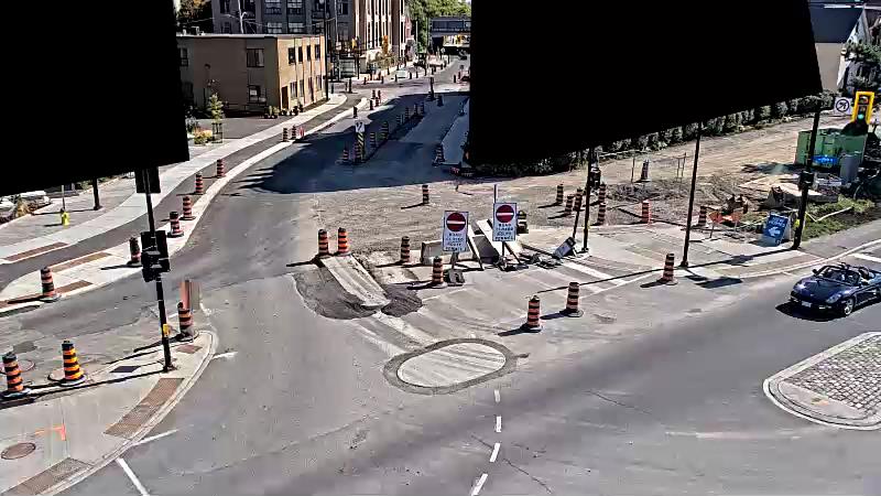 Traffic camera image at 2025-09-14 18:41:26