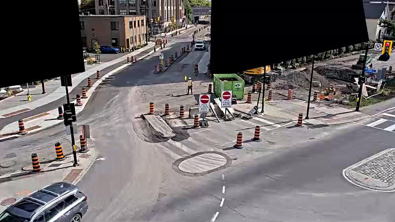 Traffic camera image at 2025-09-17 18:46:38