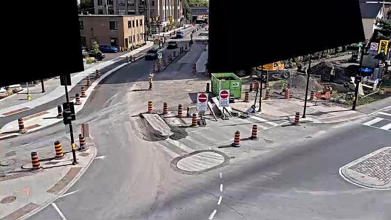 Traffic camera image at 2025-09-17 19:11:29