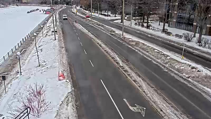 Traffic camera image at 2025-03-09 12:55:54