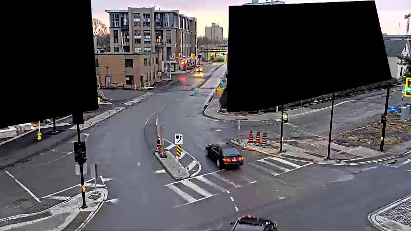 Traffic camera image at 2025-03-25 10:56:02