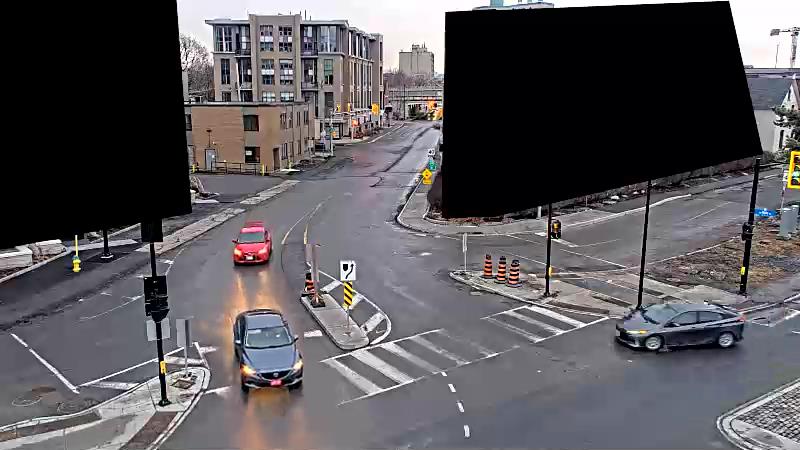 Traffic camera image at 2025-03-25 11:21:04