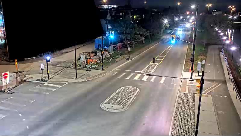 Traffic camera image at 2025-05-09 06:51:07