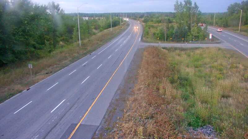 Traffic camera image at 2025-08-25 00:01:15