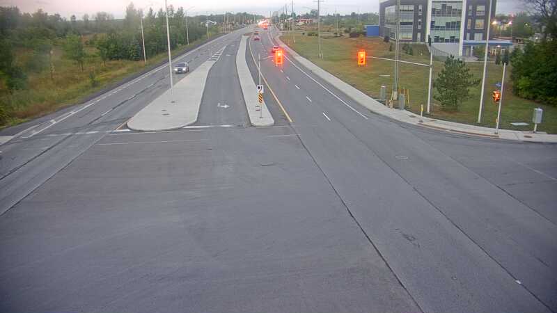 Traffic camera image at 2025-09-05 10:31:22