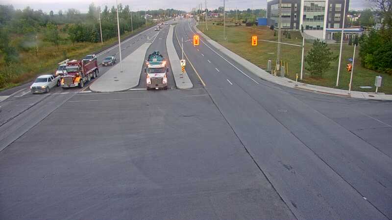 Traffic camera image at 2025-09-05 10:56:17