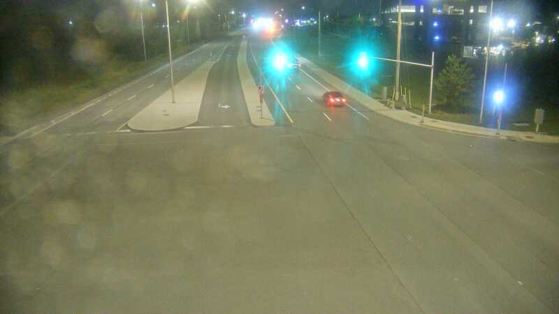 Traffic camera image at 2025-09-08 09:16:17