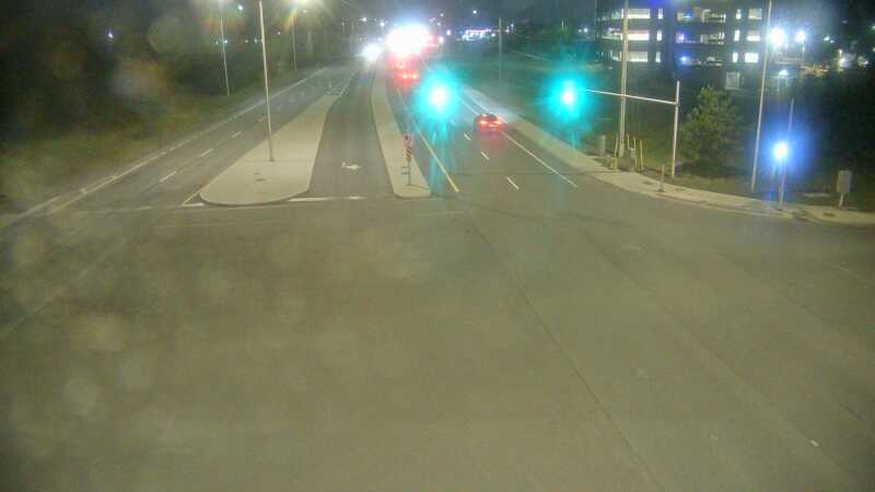 Traffic camera image at 2025-09-09 00:21:12