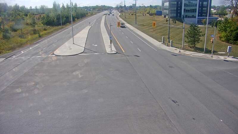 Traffic camera image at 2025-09-14 18:06:32