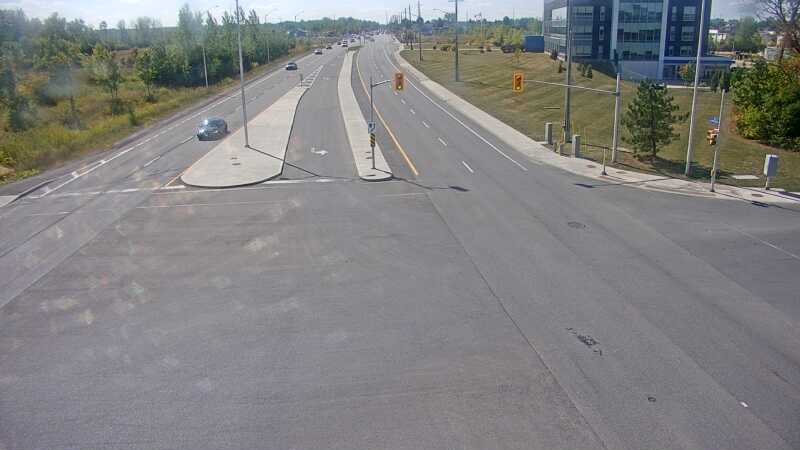 Traffic camera image at 2025-09-14 18:11:24