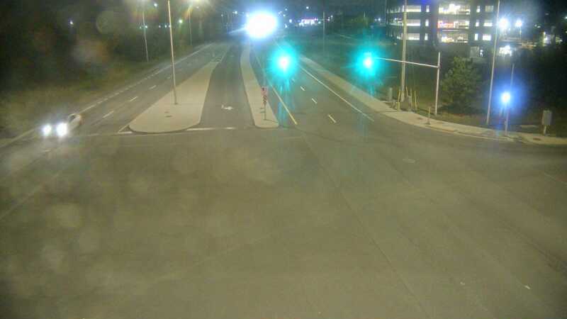 Traffic camera image at 2025-09-19 00:06:18