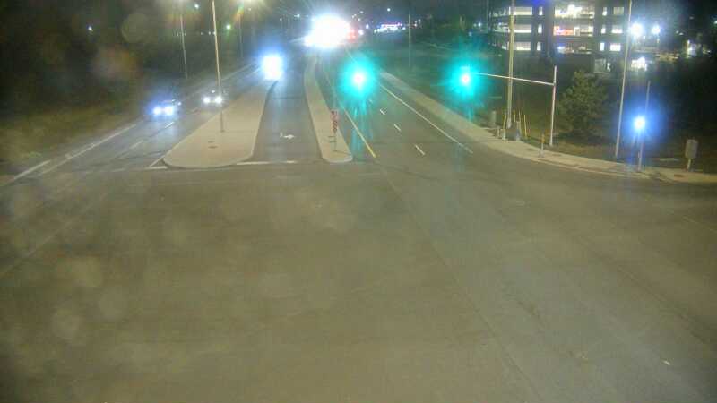 Traffic camera image at 2025-09-19 00:11:19