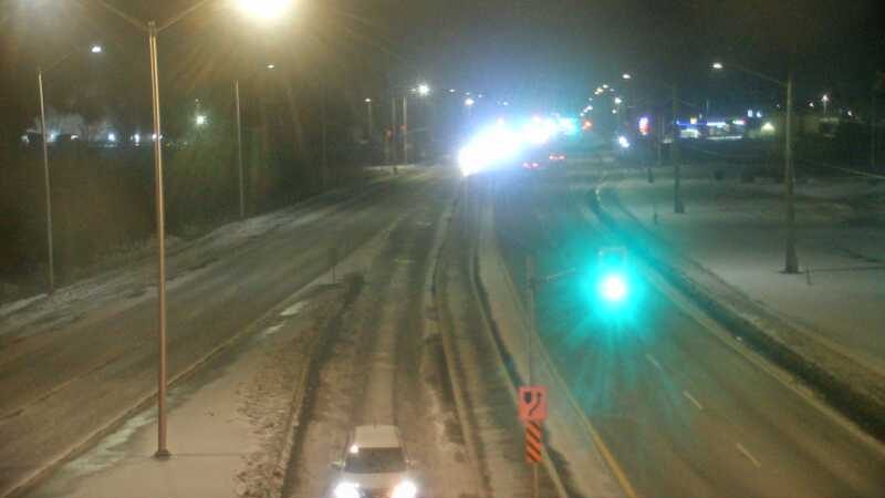 Traffic camera image at 2025-01-22 10:32:01