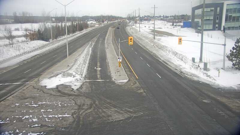 Traffic camera image at 2025-03-09 13:25:57