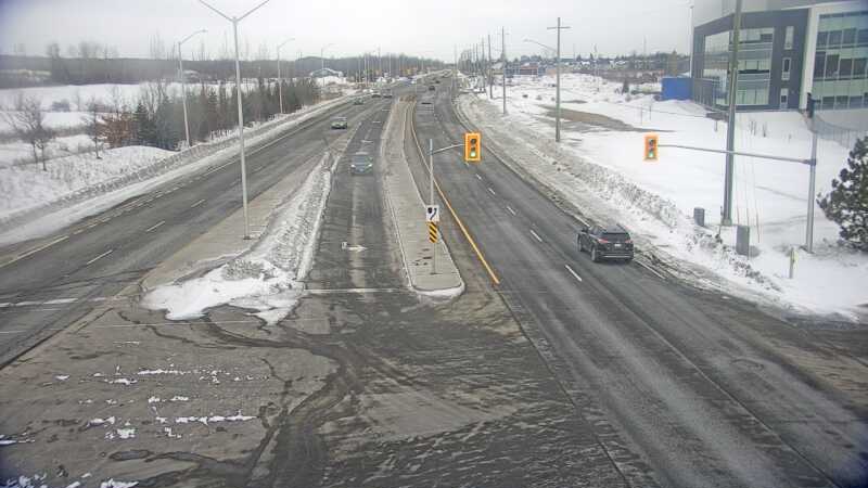 Traffic camera image at 2025-03-09 13:56:18